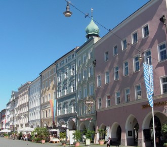 Tér