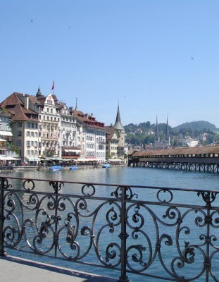 Luzern belvárosi híd